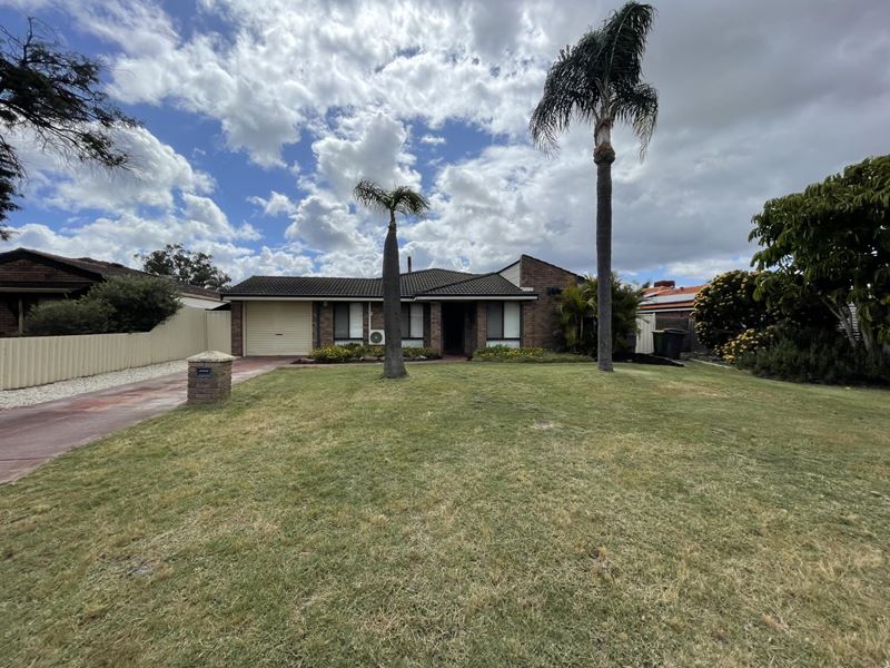 12 Empire Way, Thornlie WA 6108