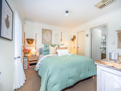 74a Gibson Street, Mandurah WA 6210