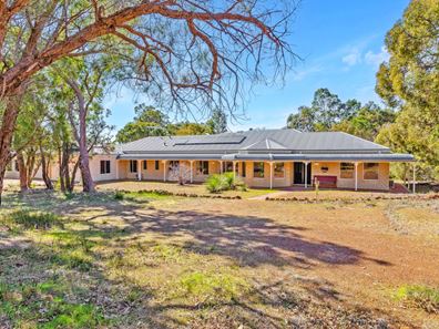609 Connemara Drive, Brigadoon WA 6069