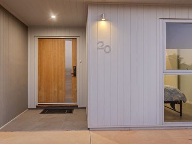 20 Kestrel Place, Exmouth WA 6707