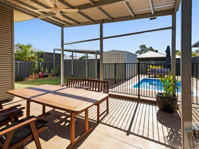 13 Bettong Bend, Baynton WA 6714