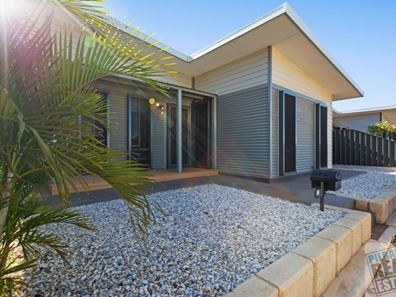 13 Bettong Bend, Baynton WA 6714