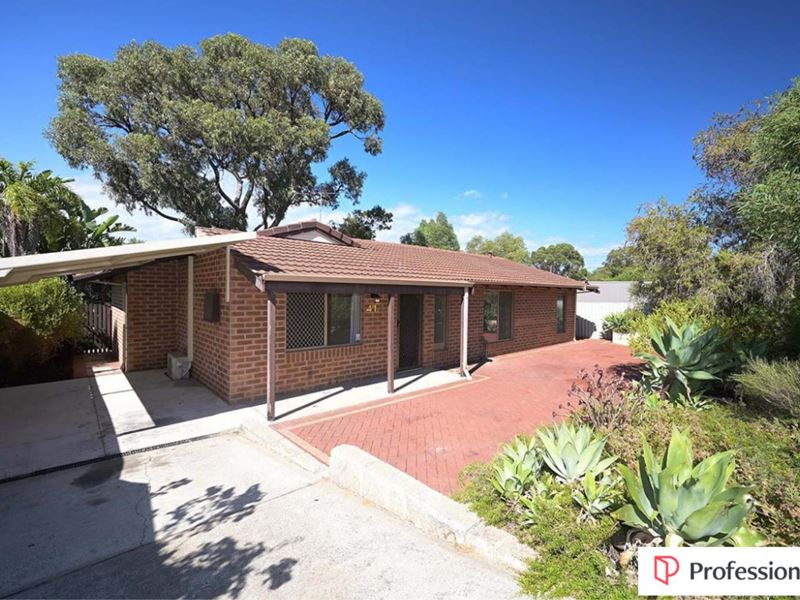 41 Lysander Drive, Heathridge