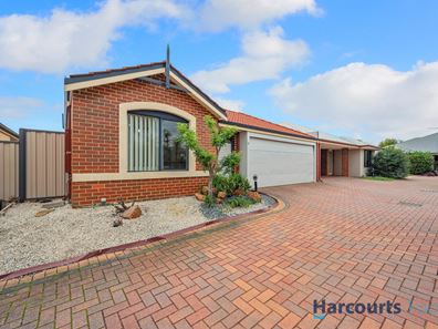 8/91 Lowanna Way, Armadale WA 6112
