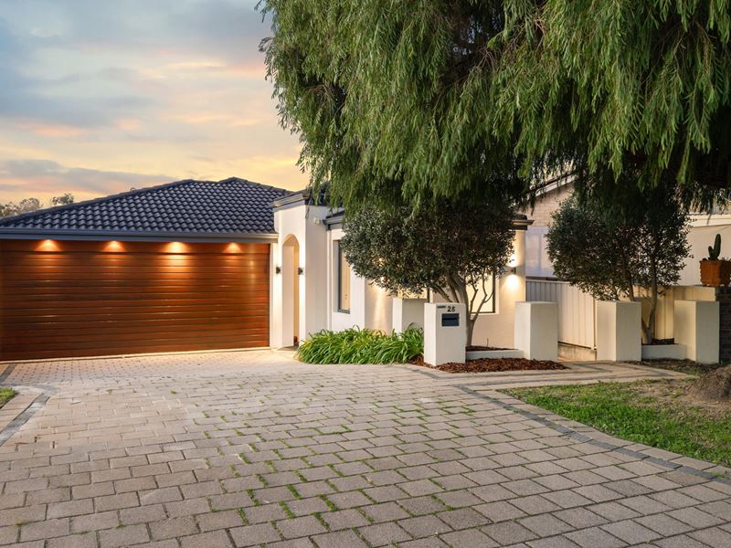 28 Errinbee Street, Riverton WA 6148