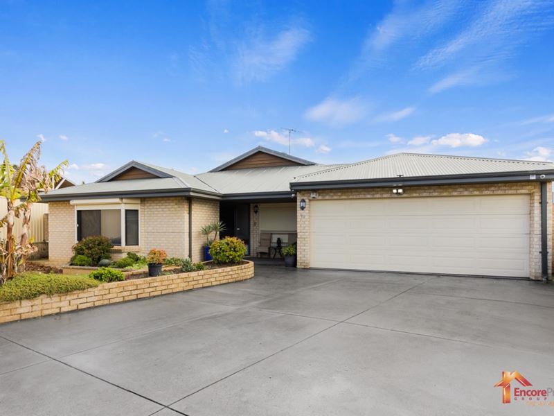 10 Rutherford Square, Orelia WA 6167