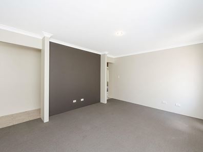 34 Moston Crescent, Bertram WA 6167