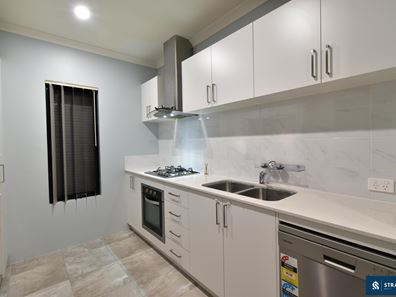5C Bent Street, Cannington WA 6107