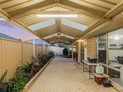 6 Gaffin Road, Byford WA 6122