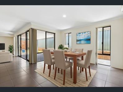 25 Blaxland Terrace, Baldivis WA 6171