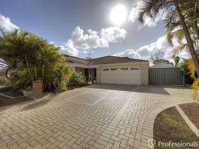 33 Feeney Gardens, High Wycombe WA 6057