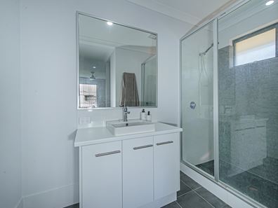 21 Treetop Vista, Bullsbrook WA 6084
