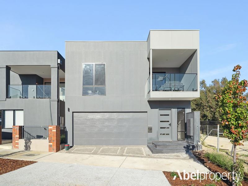 10 Filly Avenue, Cockburn Central WA 6164