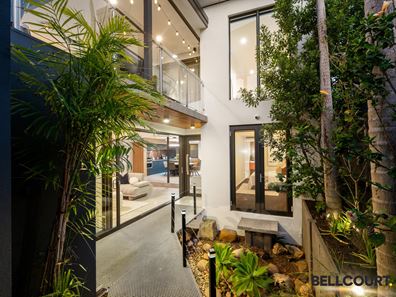 2/76 Labouchere Road, South Perth WA 6151