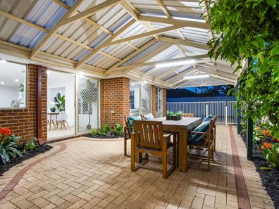 14 Ashridge Turn, Canning Vale WA 6155