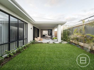 105 Pandora Drive, Jindalee WA 6036