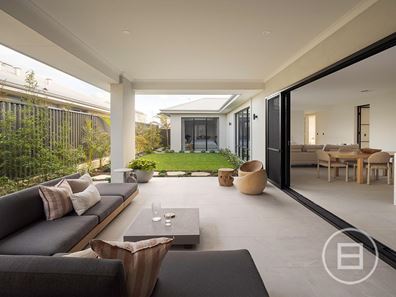 105 Pandora Drive, Jindalee WA 6036