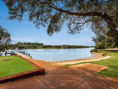33A Ennis Street, Eaton WA 6232