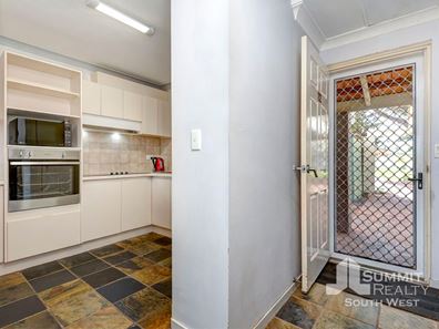 22/13 Upper Esplanade, Bunbury WA 6230