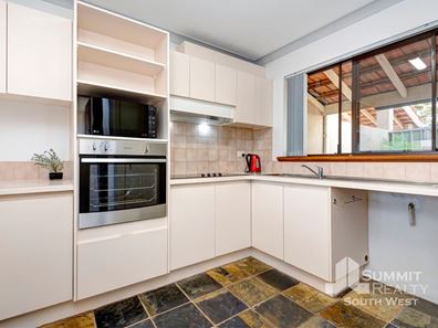 22/13 Upper Esplanade, Bunbury WA 6230