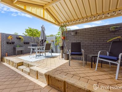 7/5 Spinaway Street, Craigie WA 6025