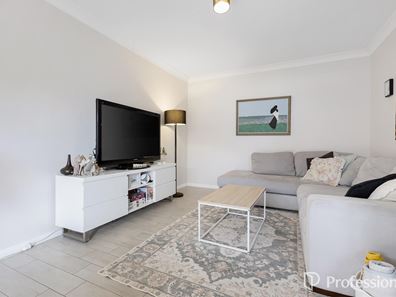 7/5 Spinaway Street, Craigie WA 6025