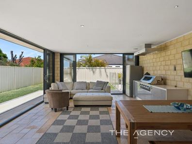 26 Fineview Crescent, Carramar WA 6031