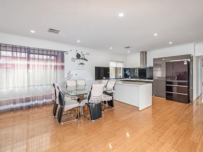 2 Jesmond Lane, Success WA 6164