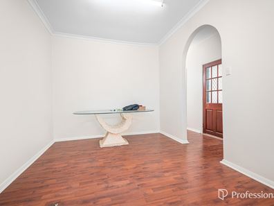 60 Dorothy Street, Geraldton WA 6530