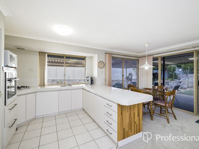 16 Trephina Mews, Clarkson WA 6030