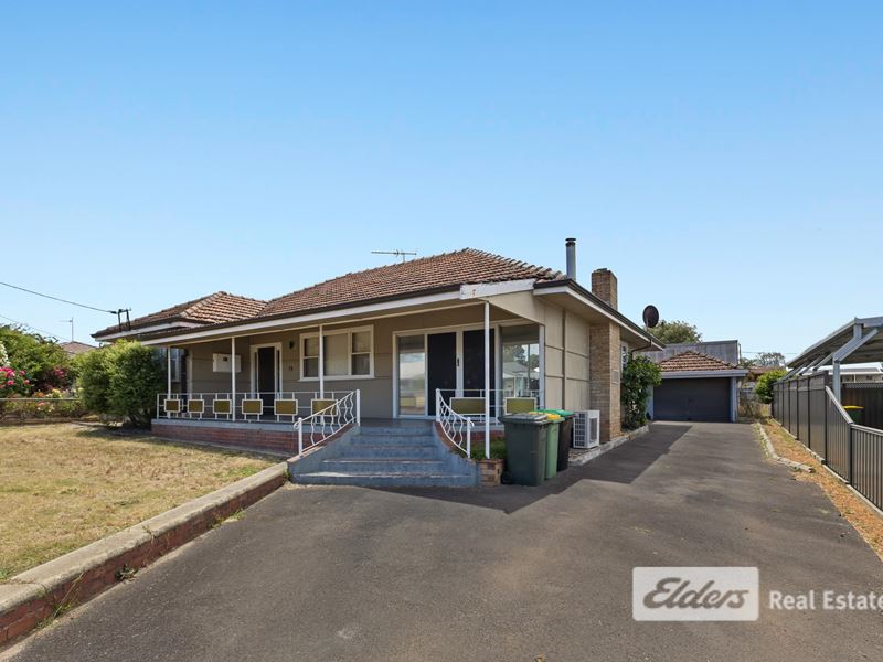 74 Ogden Street, Collie WA 6225