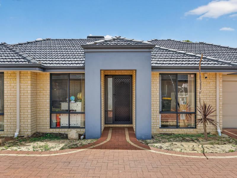 4/103 Leach Highway, Wilson WA 6107