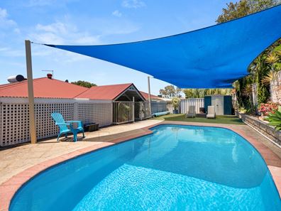 187 Currie Street, Warnbro WA 6169