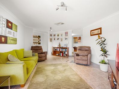 187 Currie Street, Warnbro WA 6169