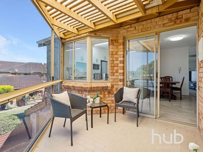 32/7 Harman Road, Sorrento WA 6020