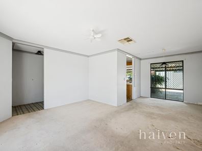 17 Gascoyne Drive, Gosnells WA 6110