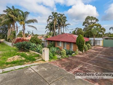 37 Tanson Road, Parmelia WA 6167