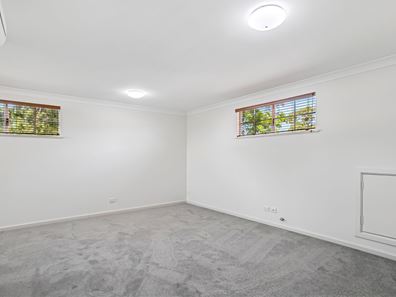 22 Palmerston Street, Bassendean WA 6054