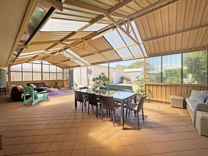 21 Chaplin Street, Castletown