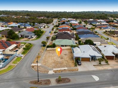 32 MacQuarie Boulevard, Hammond Park WA 6164
