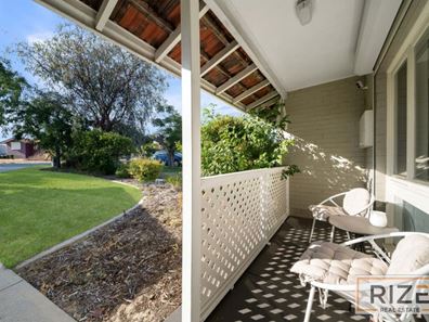 B/51 Colne Way, Girrawheen WA 6064
