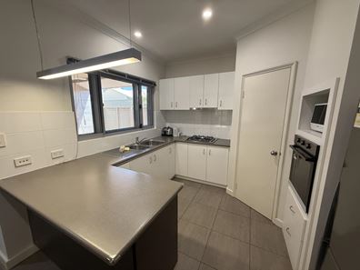 2/29 Simpson Street, Onslow WA 6710