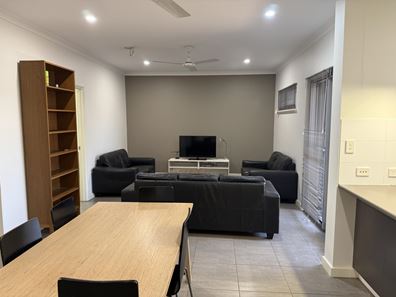 2/29 Simpson Street, Onslow WA 6710