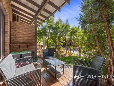 2/95 Brighton Road, Scarborough WA 6019