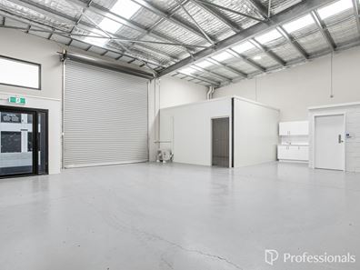 2/660 Robertson Road, Byford WA 6122