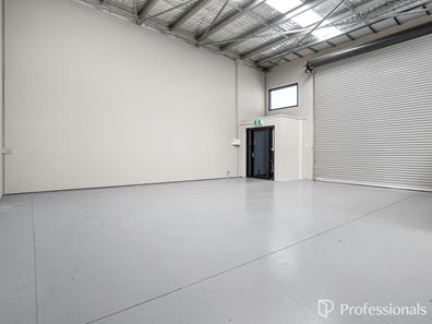 2/660 Robertson Road, Byford WA 6122