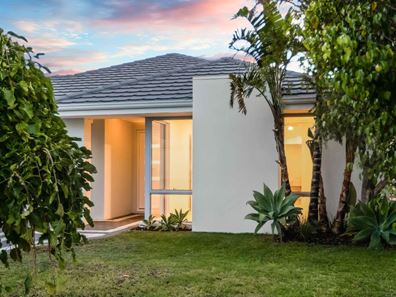 4 Tristan Way, Alkimos WA 6038