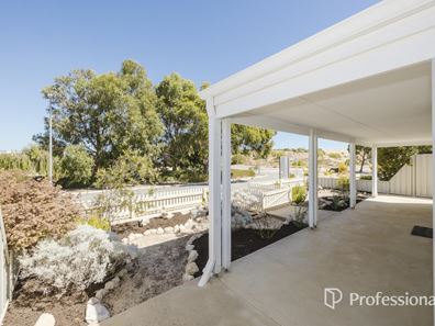 42 Munert Street, Yanchep WA 6035