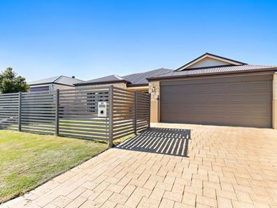 26 Drysdale Gardens, Wandi WA 6167