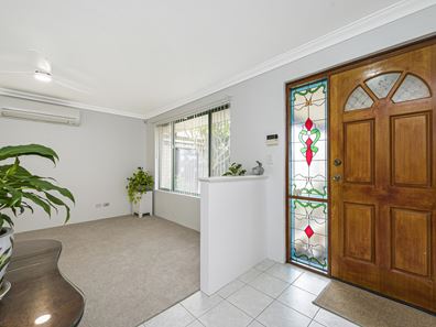 24 Gardiner Heights, Kinross WA 6028